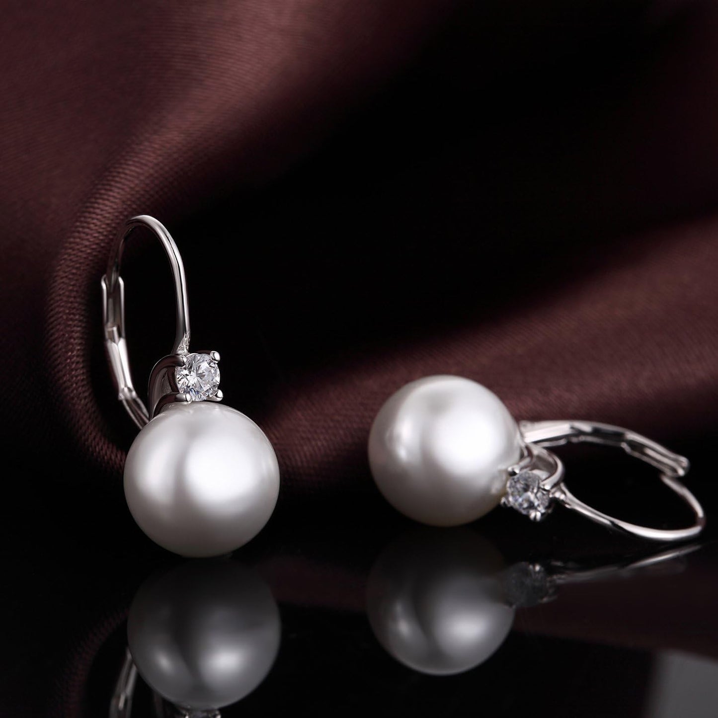 Pearl Earrings by  Jewelry