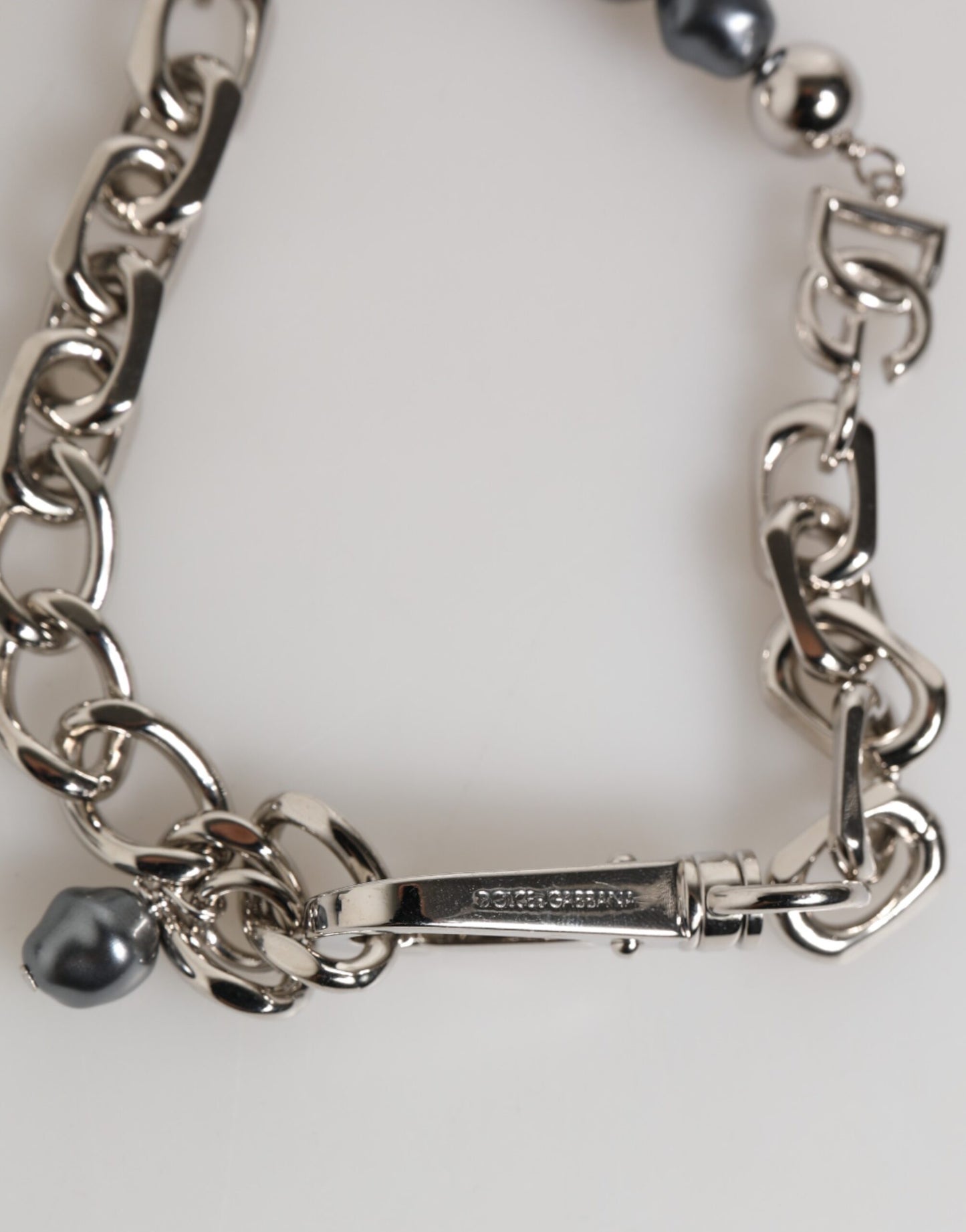 Silver Tone Chain Lobster Clasp Logo Gray Pearls Bracelet